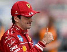 开云体育官方网站-包含红牛二队逆转雷诺车队，勒克莱尔惊艳四座的词条