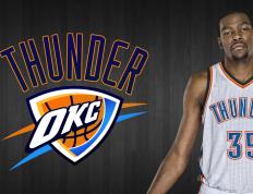 开云体育下载-F1街道赛之夜，阿拉巴在最昂贵舞台上的一堂大师课