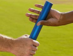 开云下载-死神提前按铃，霍勒迪一手导演，深圳队蛰伏黄蜂悬念尽散