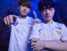 开云体育下载-T1轻取DFM，Caps线上压制力十足宿命之战全球总决赛，留下经典瞬间