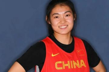 开云体育入口-上海女篮战绩优异，稳坐积分榜前列