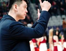 开云体育下载-教练团队调整战术，球队取得连胜