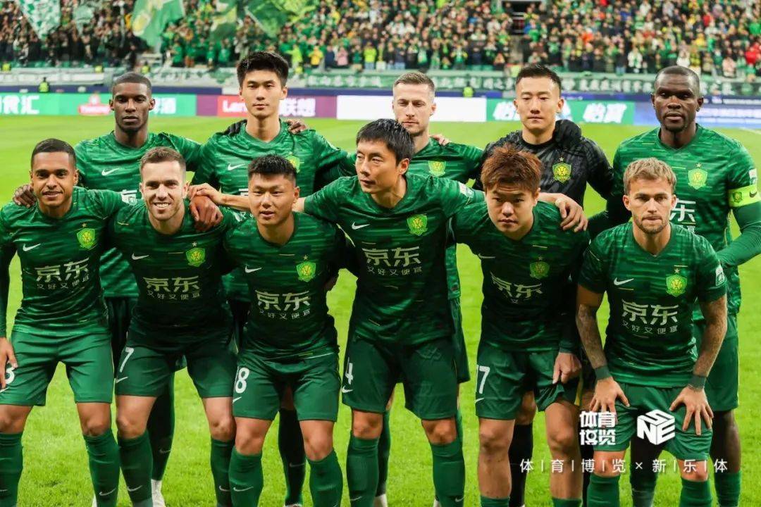 开云体育下载-摩纳哥主场战平圣埃蒂安，平局收场