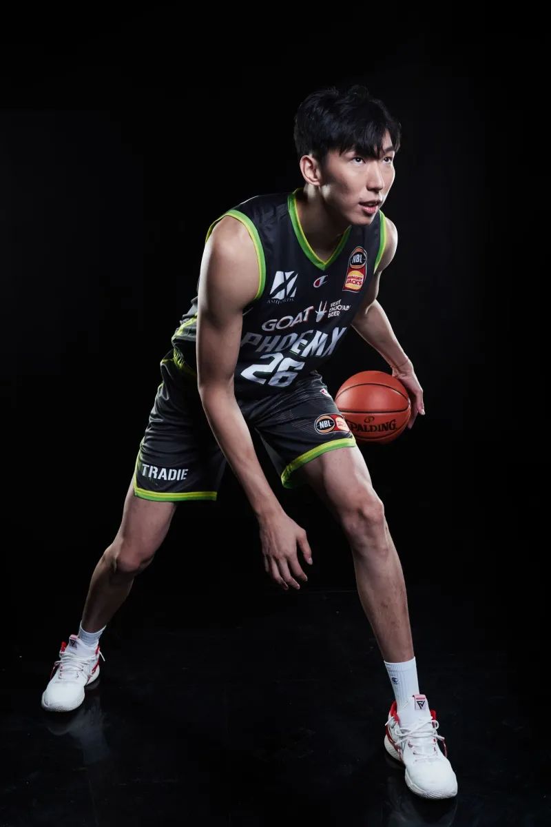 开云平台-火箭逆转新疆队，周琦状态火热