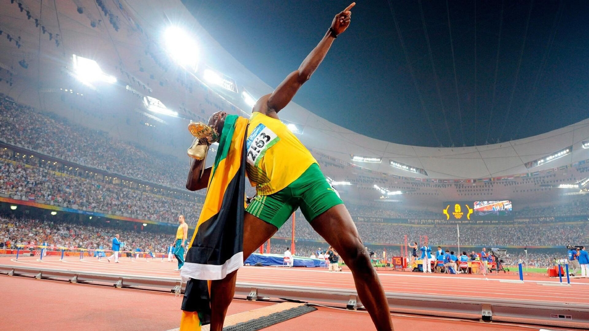 开云体育官网-一人成军！霍勒迪铸就硬仗之王美誉，雷霆团队风暴全面压制步行者