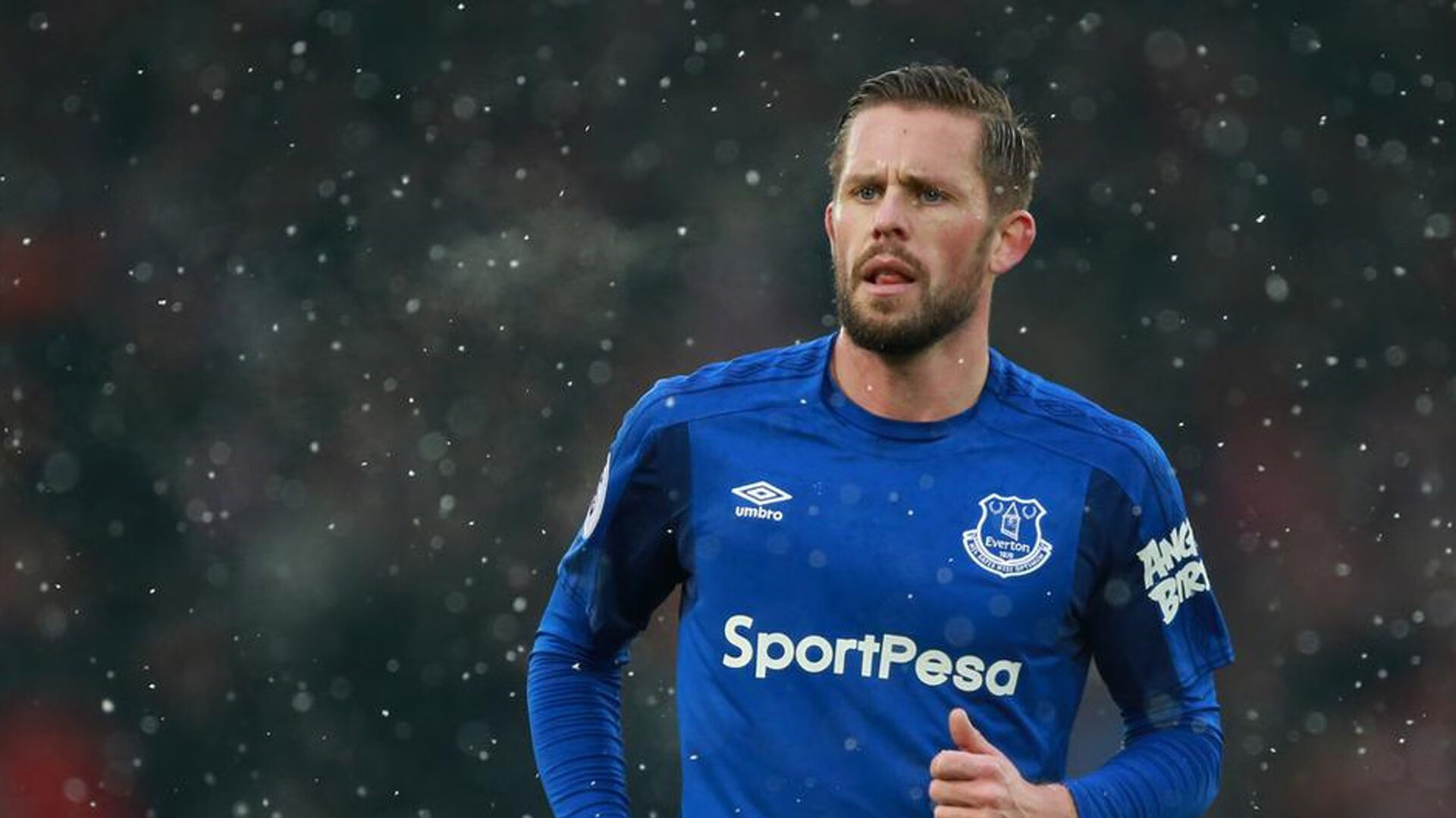 开云APP-洛杉矶的夜空,当西甲国家德比遇见克莱的致命三分